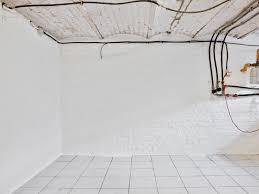 cuvelage-cave-humide-mur-salpetre-pays-bigouden-treffiagat-loctudy-guilvinec-pont-abbe