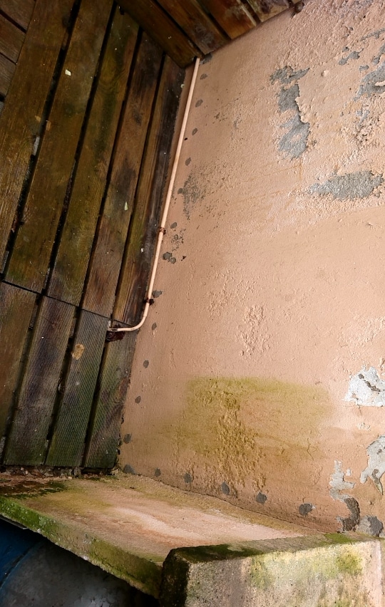 cuvelage-cave-salpetre-humidite-ascensionnelle-pont-abbe-loctudy-treffiagat-locronan-tregunc