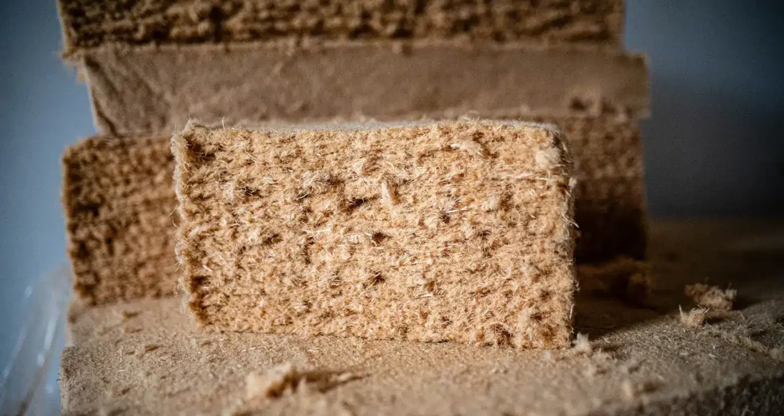 Les différents matériaux utilisés en isolation par l’extérieur (ITE) : le grand comparatif